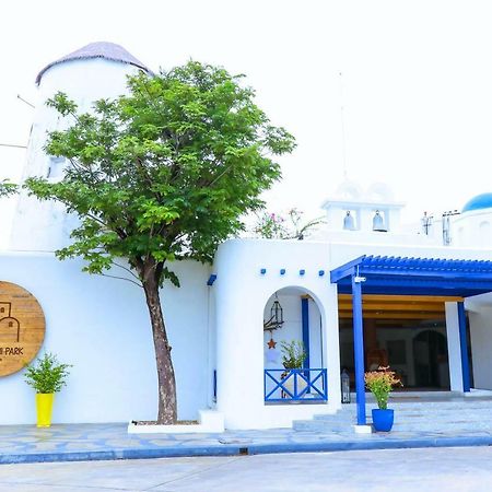 Santorini Park Stay Cha-am Exterior foto